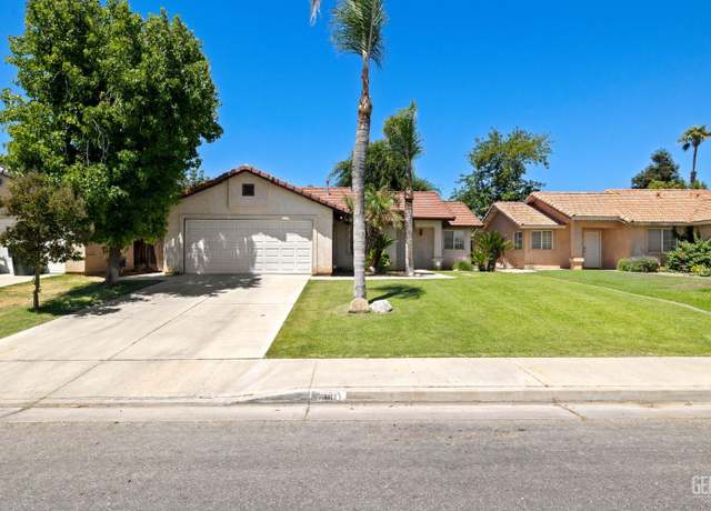 Property at 5601 Sugar Pine Dr, Bakersfield, CA 93313, 3 beds, 2 baths