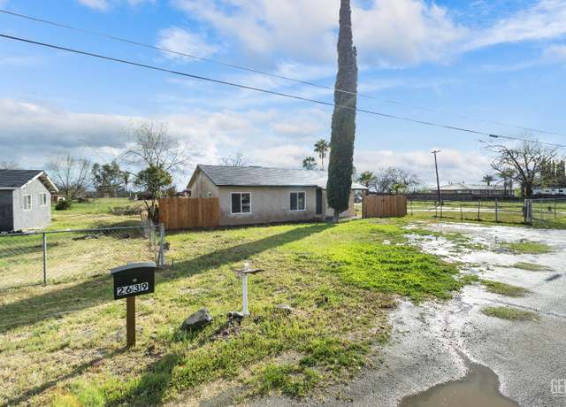 Property at 2607 Olympic Ave, Corcoran, CA 93212, 3 beds, 2 baths