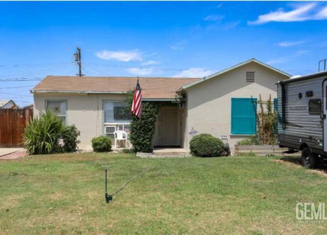 Property at 910 El Tejon Ave, Bakersfield, CA 93308, 2 beds, 1 bath