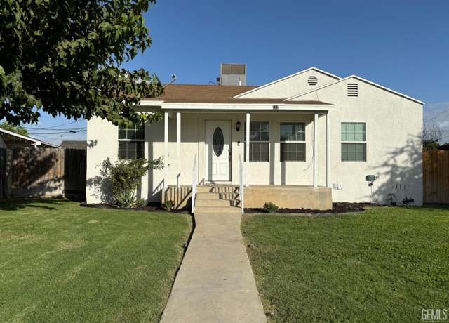 Property at 333 Oswell St, Bakersfield, CA 93307, 3 beds, 1.75 baths