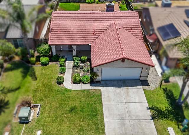 Property at 327 Fern Meadow Dr, Bakersfield, CA 93308, 3 beds, 1.75 baths