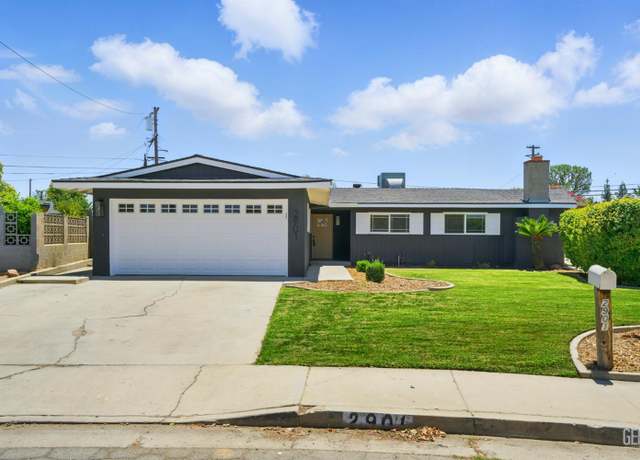 Property at 2901 Dwight St, Bakersfield, CA 93306, 3 beds, 2 baths
