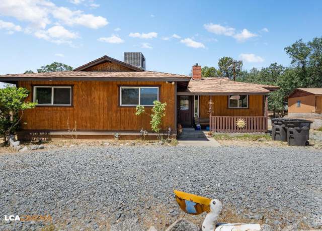 Property at 801 Sierra Vista Dr, Wofford Heights, CA 93285, 3 beds, 1.5 baths