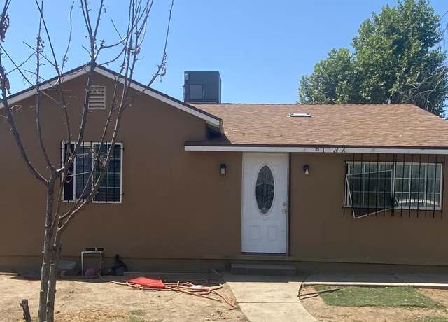 Property at 1231 6th St, Bakersfield, CA 93304, 2 beds, 1 bath