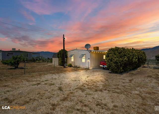 Property at 10273 Miller Ln, Weldon, CA 93283, 3 beds, 2 baths