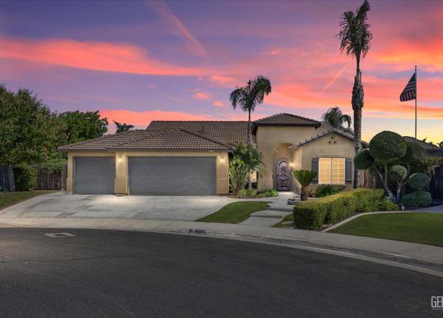 Property at 10805 Corbett Canyon Dr, Bakersfield, CA 93312, 4 beds, 2 baths