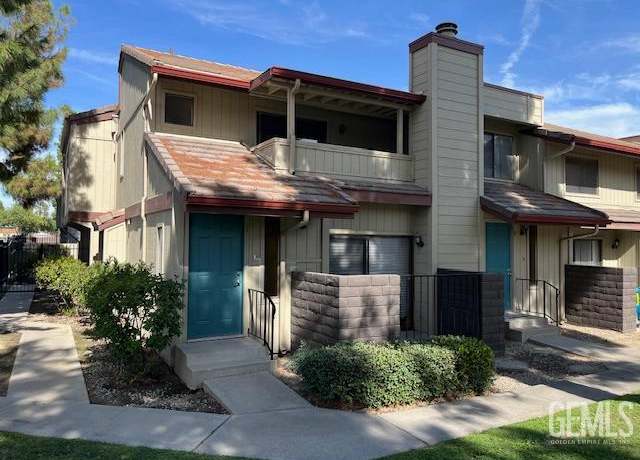 Property at 4301 California Ave #1, Bakersfield, CA 93309, 3 beds, 2.5 baths