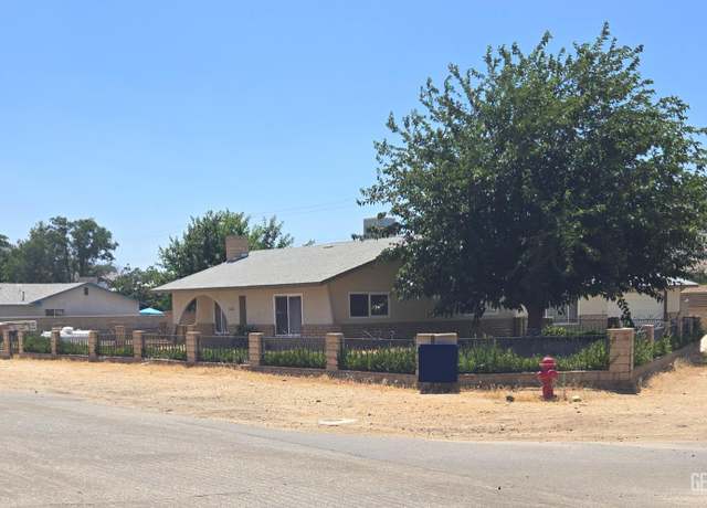 Property at 2725 Flower St, Lake Isabella, CA 93240, 2 beds, 2 baths