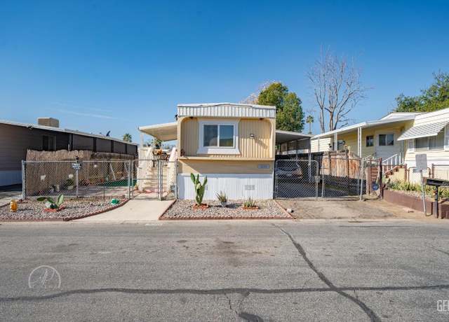 Property at 333 Hickorywood Ln, Bakersfield, CA 93308, 2 beds, 2 baths