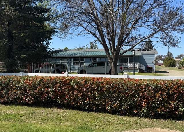 Property at 5151 Judd St, Bakersfield, CA 93314, 2 beds, 2 baths