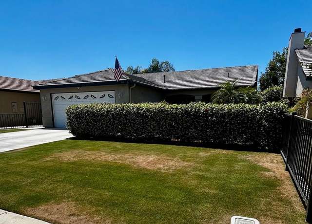 Property at 315 Fern Meadow Dr, Bakersfield, CA 93308, 3 beds, 2 baths