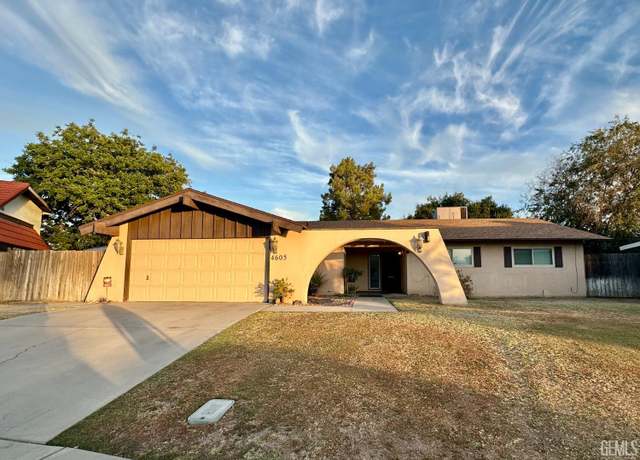 Property at 4605 El Monte Way, Bakersfield, CA 93309, 4 beds, 2 baths