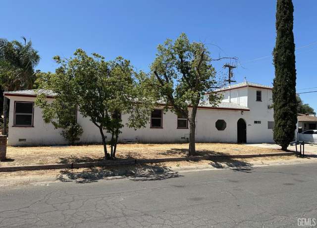 Property at 2230 Alta Vista Dr, Bakersfield, CA 93305, 3 beds, 4 baths