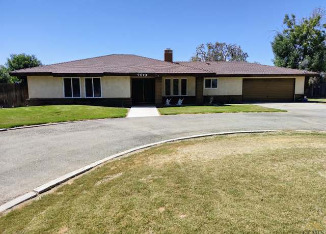 Property at 7519 Man O War St, Bakersfield, CA 93307, 3 beds, 1.75 baths