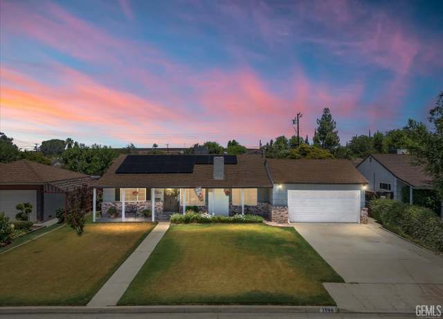 Property at 3808 Navajo Ave, Bakersfield, CA 93309, 3 beds, 1 bath
