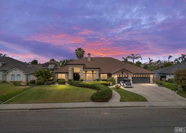 Property at 13206 Monarch Palm Ave, Bakersfield, CA 93314, 5 beds, 3 baths