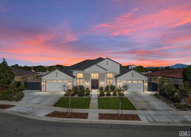 Property at 3608 Gracie Ct, Bakersfield, CA 93311, 4 beds, 4 baths
