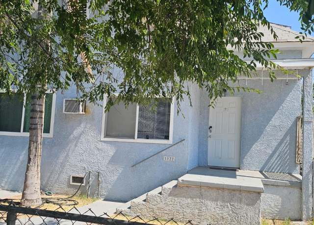 Property at 1822 Maple St, Bakersfield, CA 93304