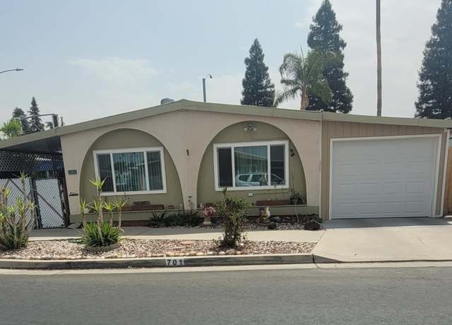Property at 701 42nd St, Bakersfield, CA 93301, 3 beds, 2 baths