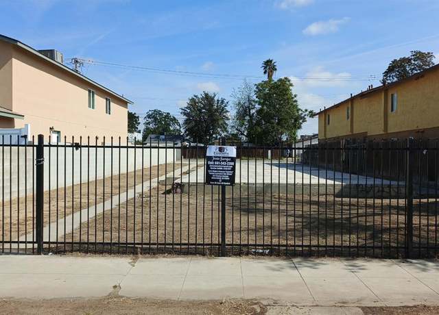 Property at 1414 Monterey St, Bakersfield, CA 93305