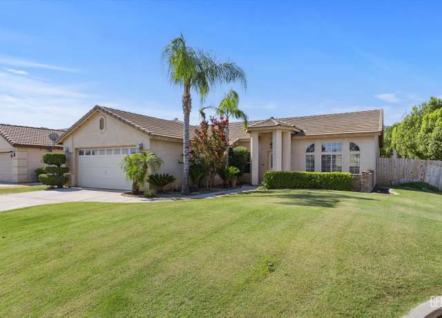Property at 10815 Dapple Way, Bakersfield, CA 93312, 3 beds, 3 baths