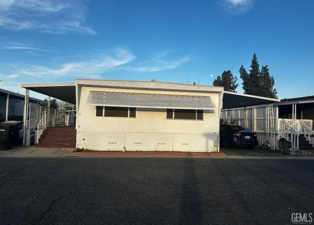 Property at 852 E Grangeville Blvd #6, Hanford, CA 93230, 2 beds, 2 baths