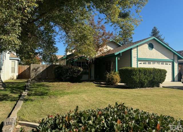 Property at 3404 Deming Ct, Bakersfield, CA 93309, 3 beds, 2 baths