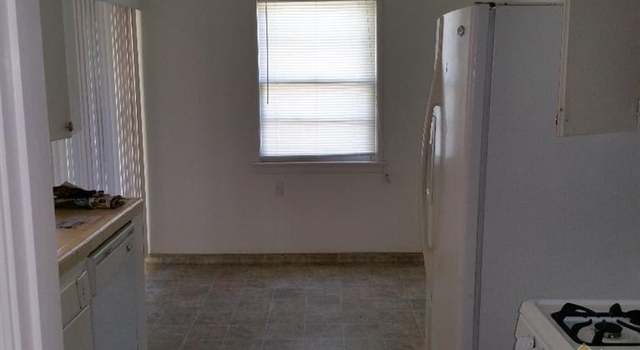 Photo of 13 Columbus St, Bakersfield, CA 93305