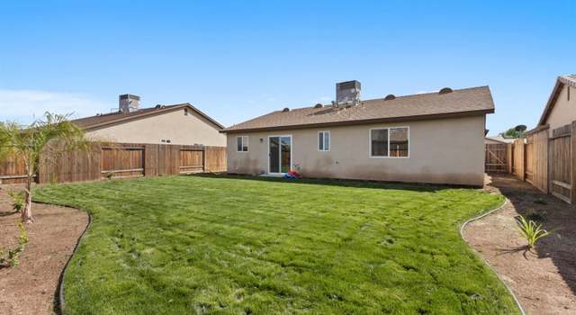 Photo of 700 Kingscross Ave, Bakersfield, CA 93307