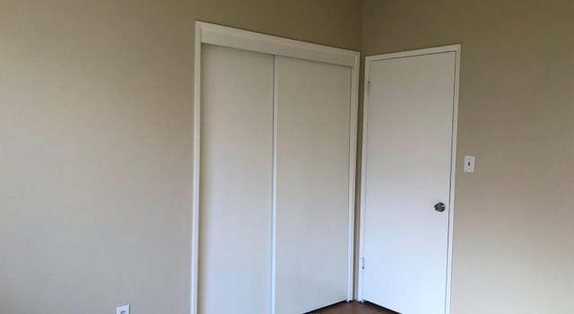 Photo of 1912 Saint Helens Ave, Bakersfield, CA 93304
