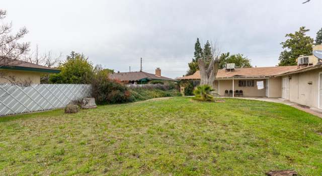 Photo of 2311 Wilson Rd, Bakersfield, CA 93304