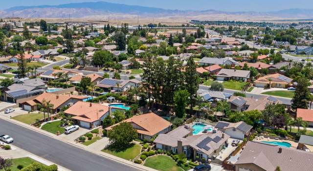 Photo of 5723 Medio Luna Ave, Bakersfield, CA 93306
