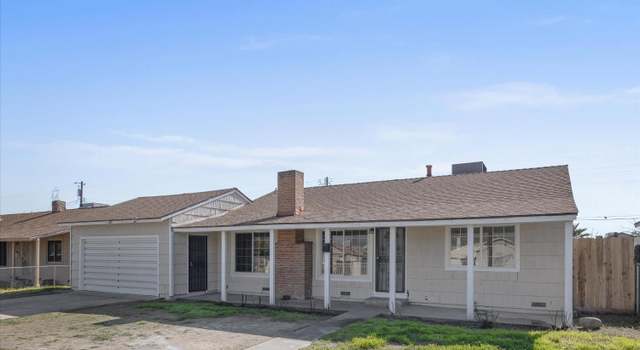Photo of 2207 Belle Ter, Bakersfield, CA 93304