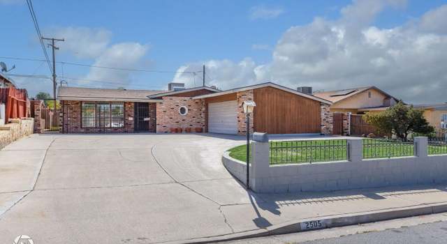 Photo of 2505 Pageant St, Bakersfield, CA 93306