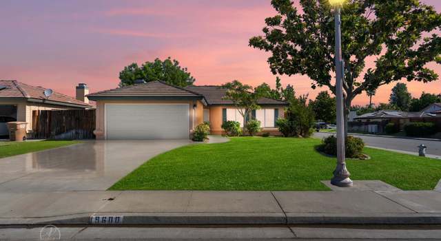 Photo of 9600 Waterbury Dr, Bakersfield, CA 93312