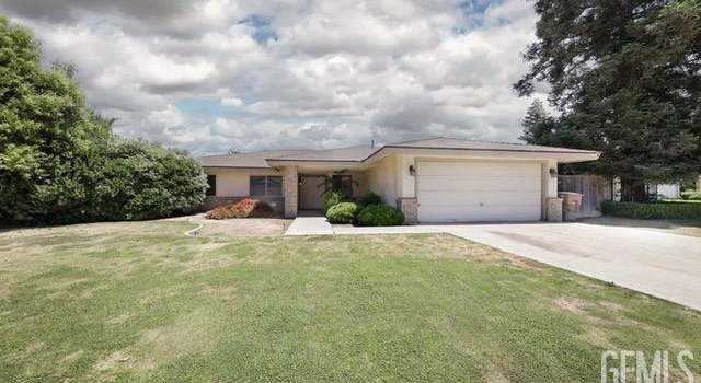 Photo of 3604 Woodstead St, Bakersfield, CA 93311