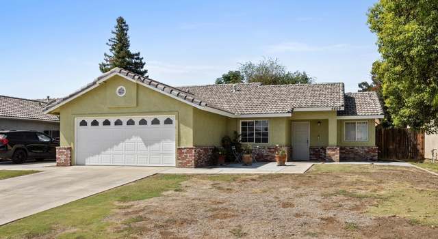 Photo of 5609 Sugar Pine Dr, Bakersfield, CA 93313