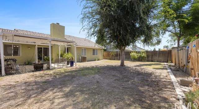 Photo of 5609 Sugar Pine Dr, Bakersfield, CA 93313