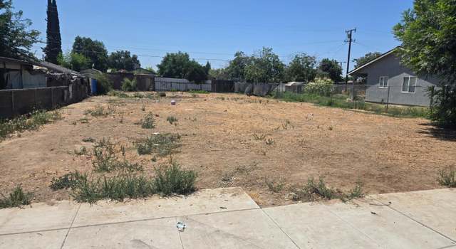 Photo of 653 S shasta Ave, Farmersville, CA 93223