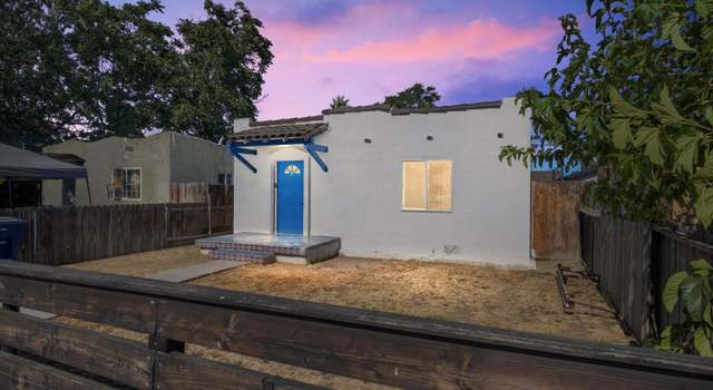 Photo of 914 P St, Bakersfield, CA 93304
