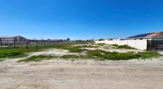 Photo of 4939 Noble St, Bakersfield, CA 93314