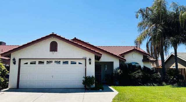 Photo of 2120 Lamplight Ln, Delano, CA 93215