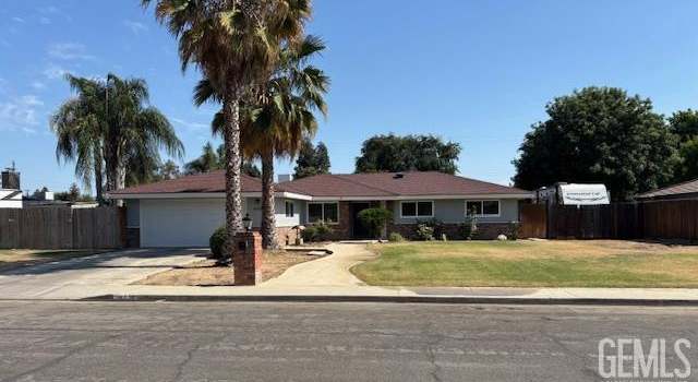 Photo of 6109 Lupine Ave, Bakersfield, CA 93308