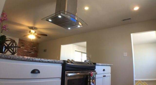 Photo of 308 Irene St, Taft, CA 93268