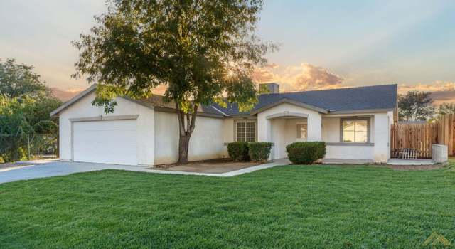 Photo of 908 W Cougar Run Dr, Bakersfield, CA 93306