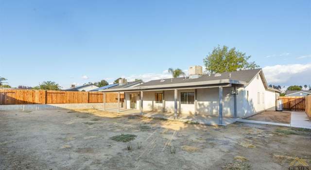 Photo of 908 W Cougar Run Dr, Bakersfield, CA 93306