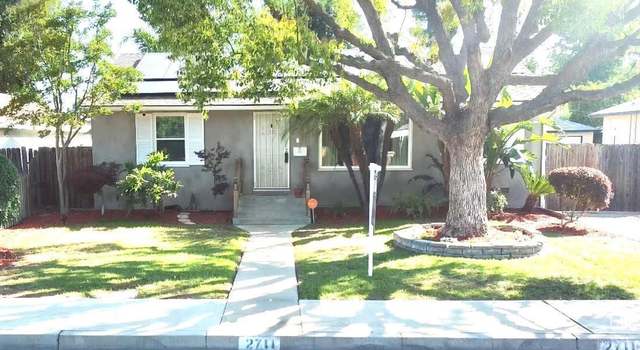 Photo of 2711 Hubbard St, Bakersfield, CA 93301