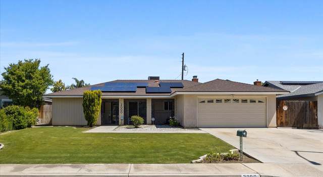 Photo of 2000 Emerson St, Bakersfield, CA 93309