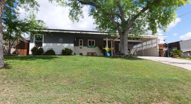 Photo of 2460 E Corto St, Bakersfield, CA 93306