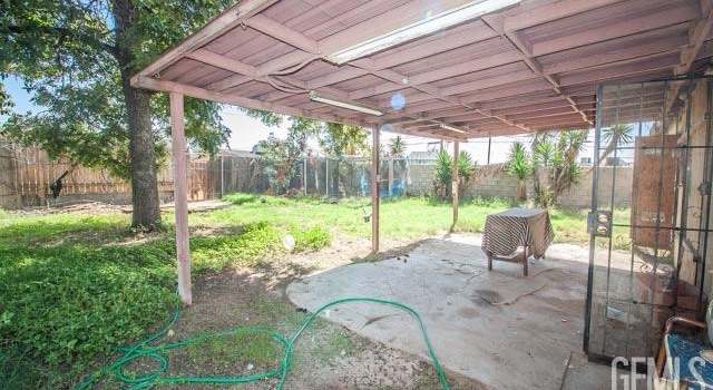 Photo of 2517 Pageant St, Bakersfield, CA 93306